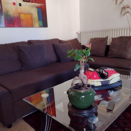 Au Gre Du Voyage Apartamento Uzès Exterior foto